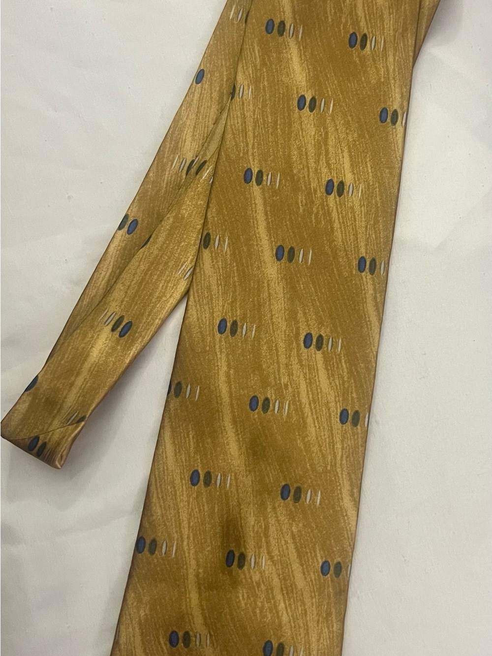 Alexander Julian Colours Gold 100% Silk Tie with Blue and Gray accents. EUC